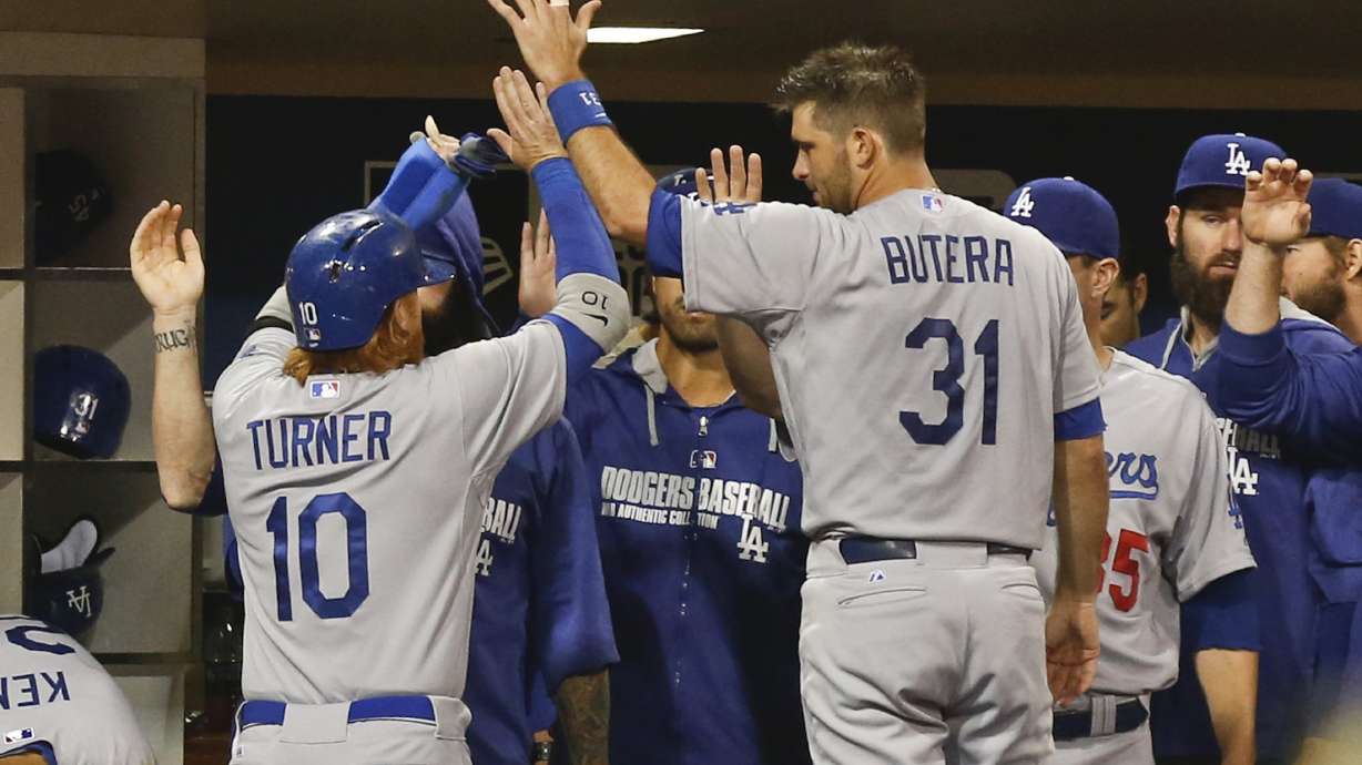 Ross pitches well for Padres, outdueled by Beckett