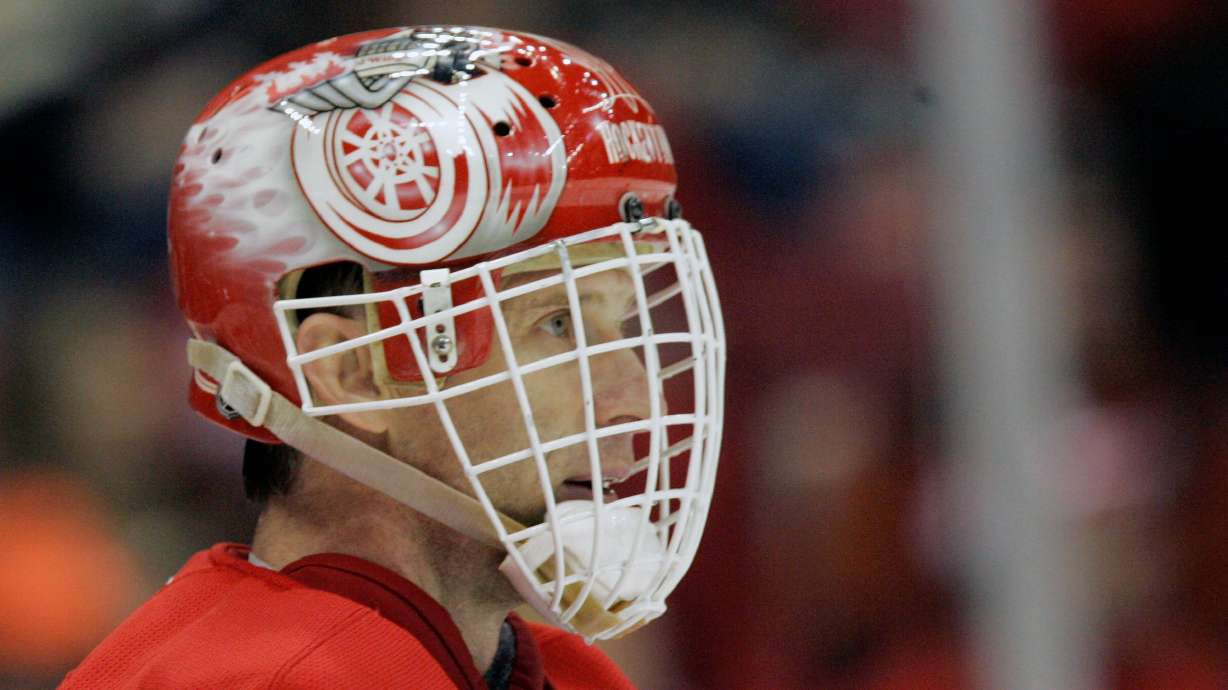 Hasek expected to headline hockey hall class