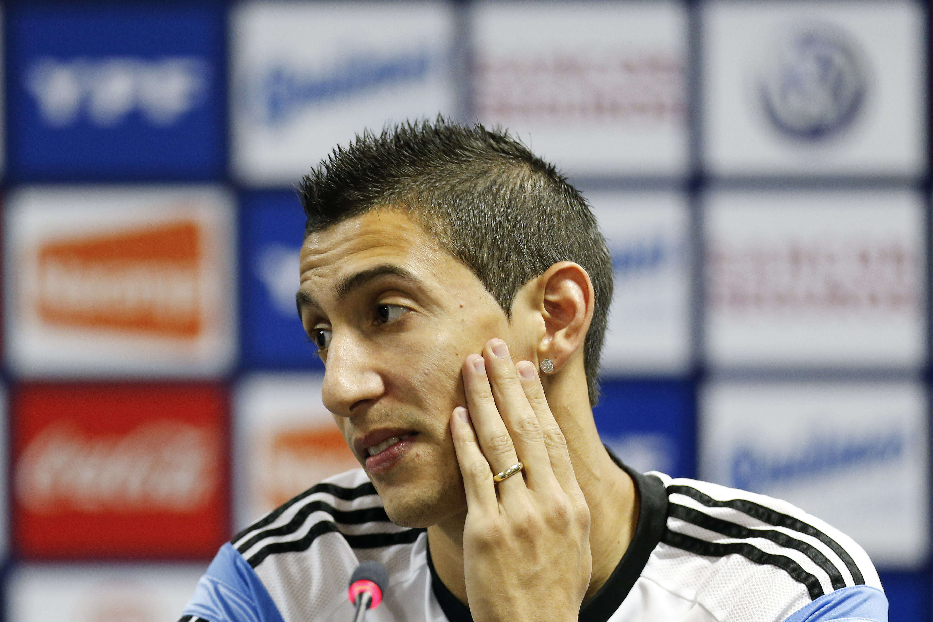 Di Maria rejects criticism of Argentina's play