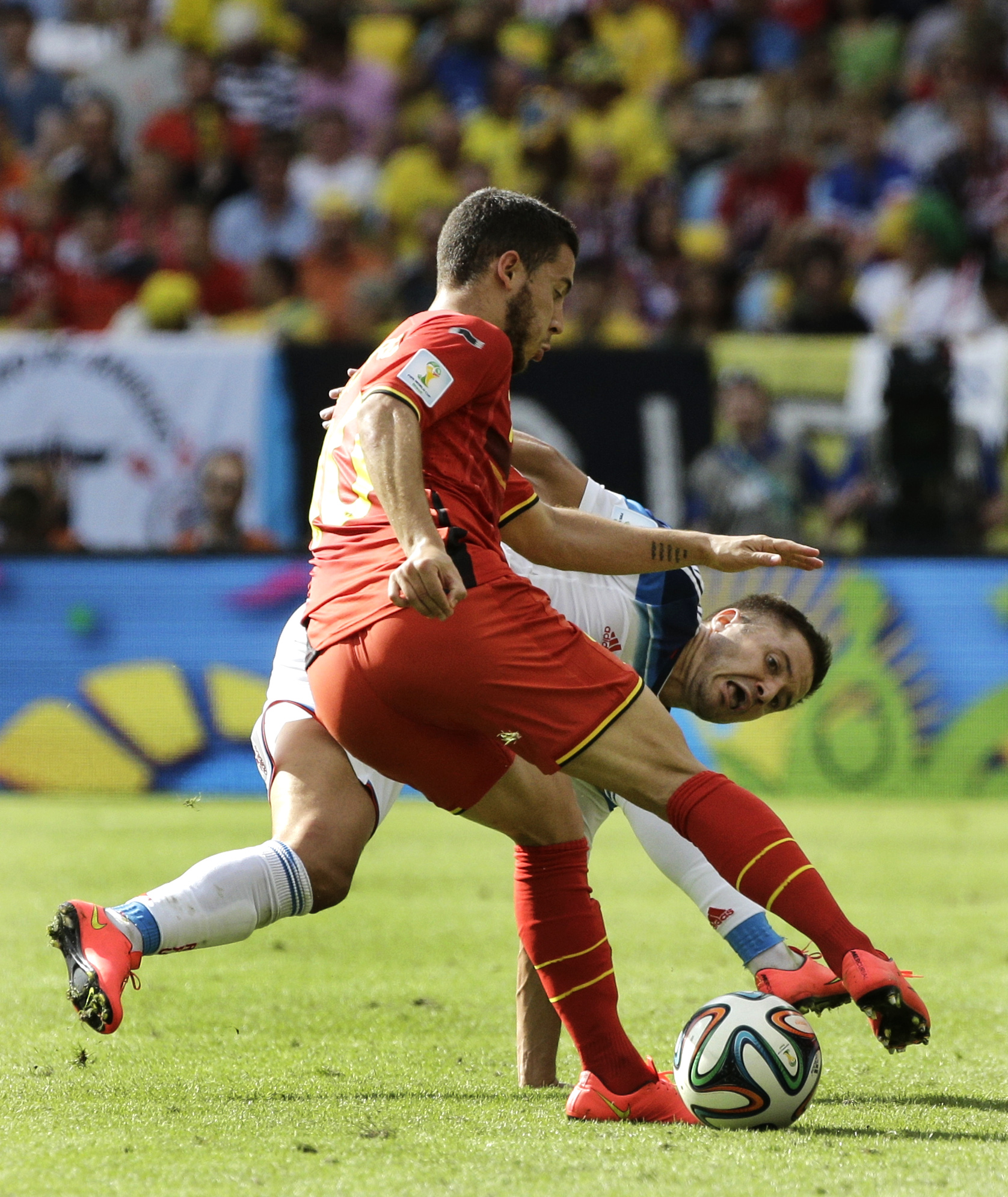 Hazard at World Cup: 2 decisive assists in 2 games