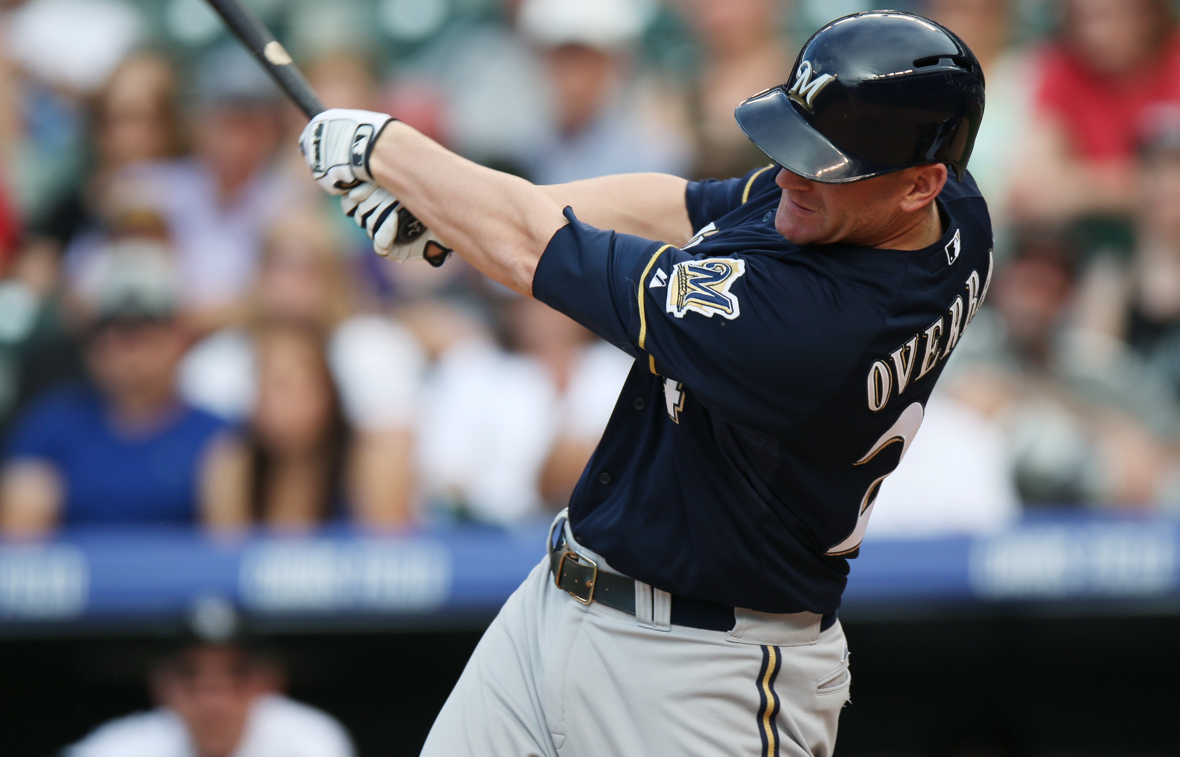 Ramirez homers to lead Brewers past Rockies, 6-5