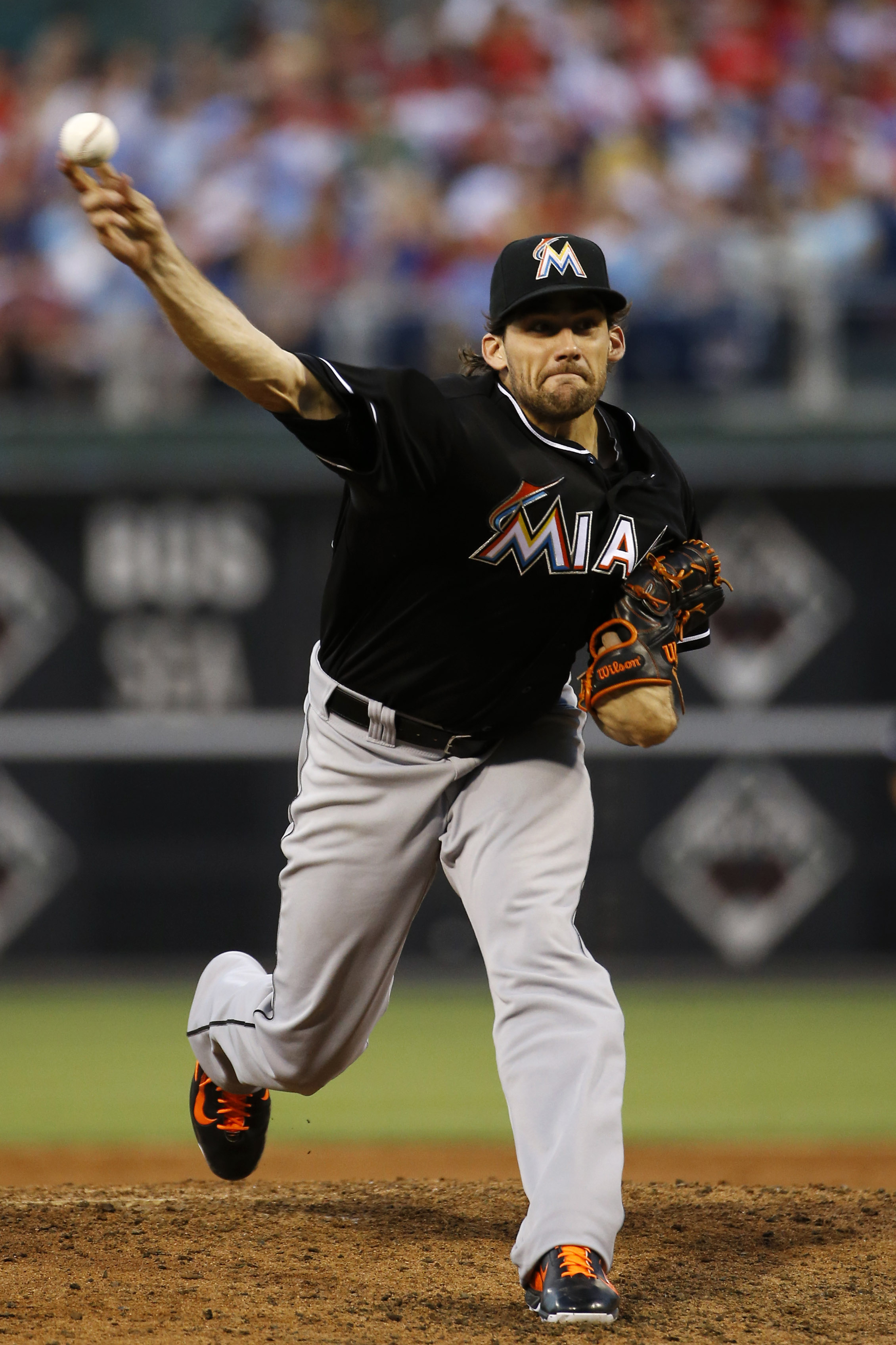 McGehee, Eovaldi lead Marlins over Phillies