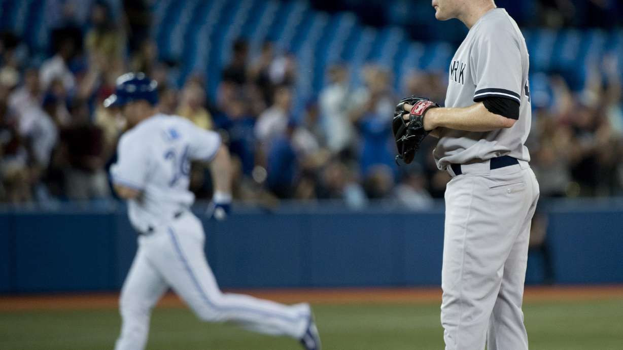 Whitley gets hit hard, Blue Jays beat Yankees 8-3