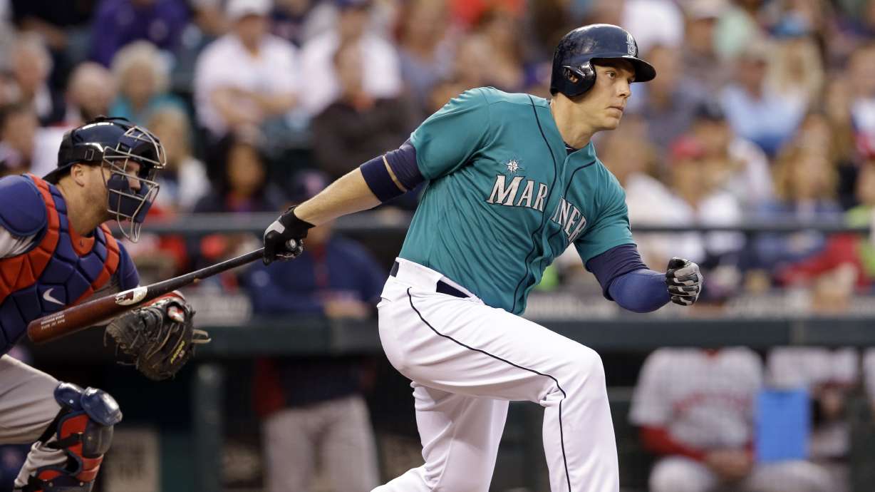 Hernandez, Morrison lead M's 12-3 rout of Red Sox