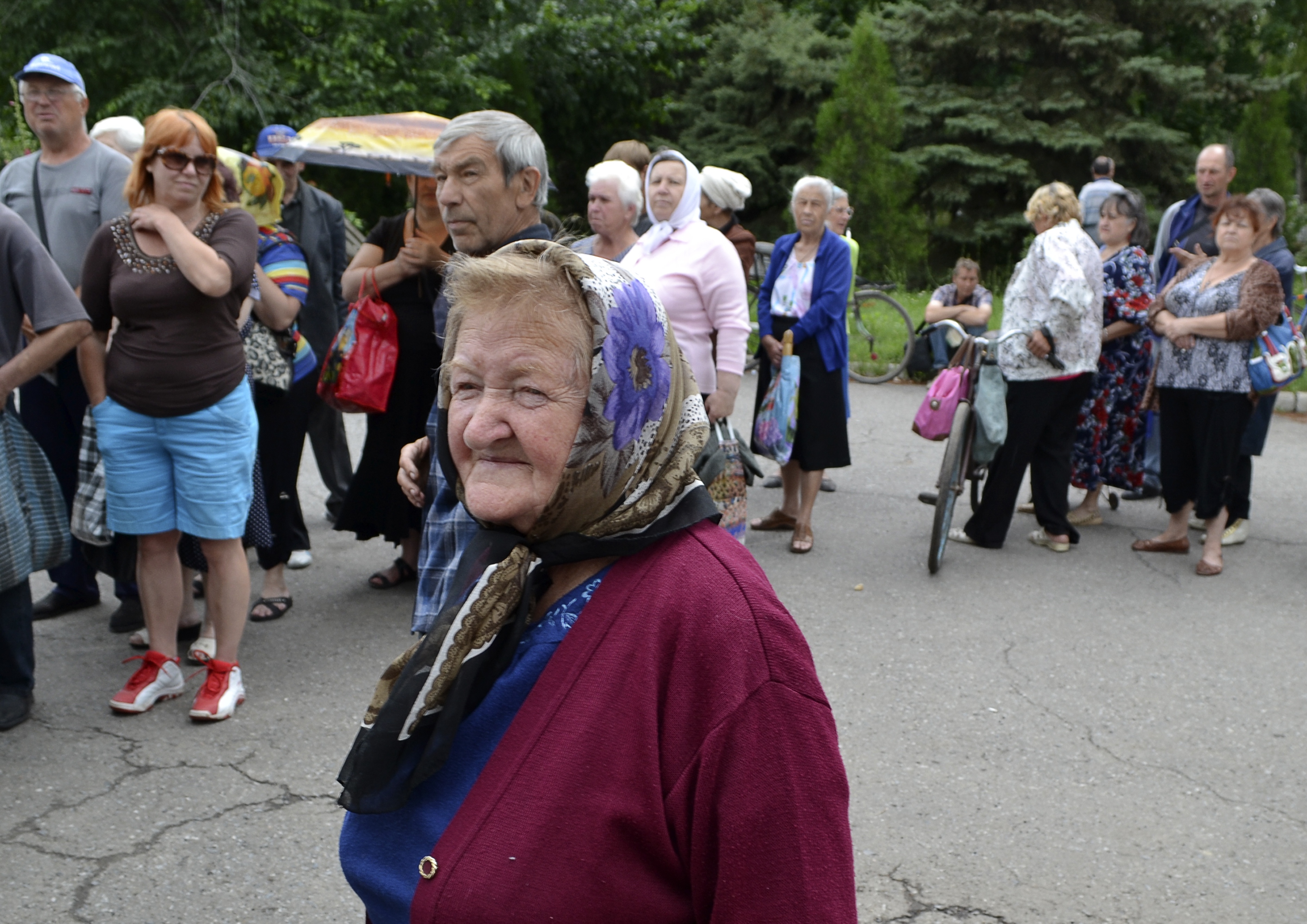 Ukraine's cease-fire jeopardized by deadly attack