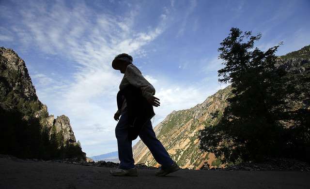 81-year-old woman hikes to Timpanogos Cave for family tradition