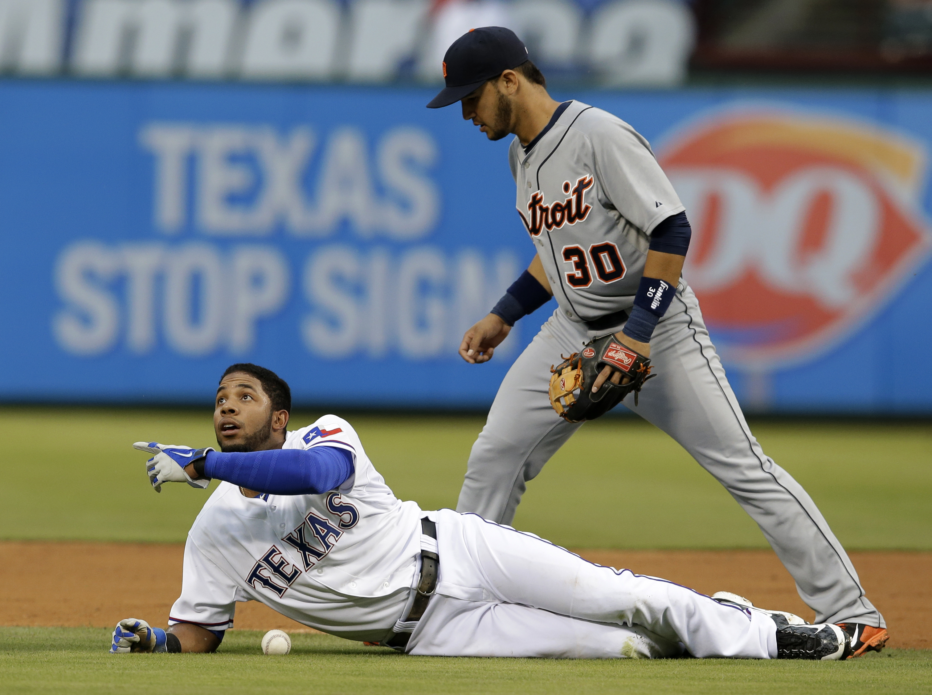 Rangers lose sixth straight, 8-2 to Tigers