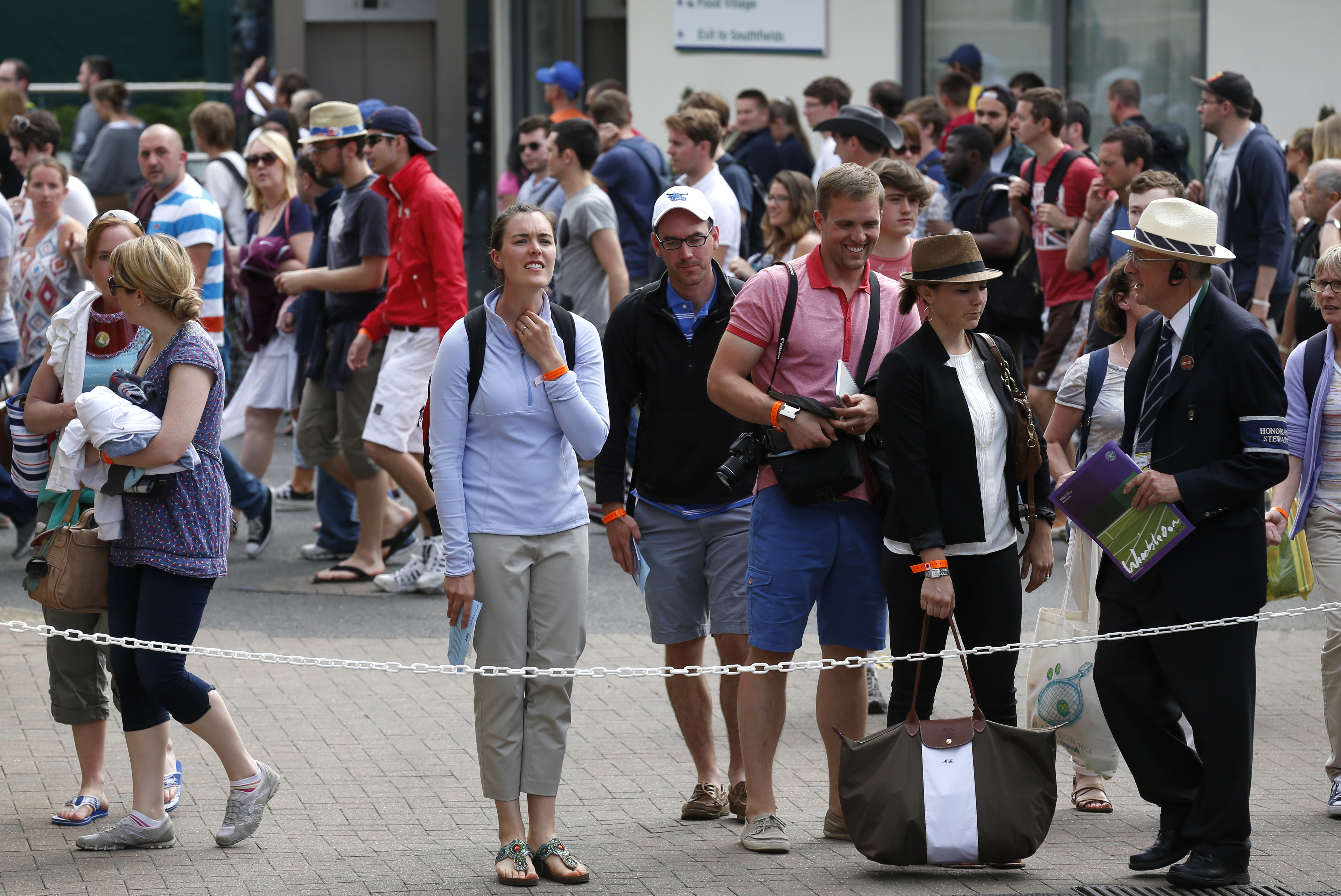 WIMBLEDON WATCH: Murray keeping tabs on King James