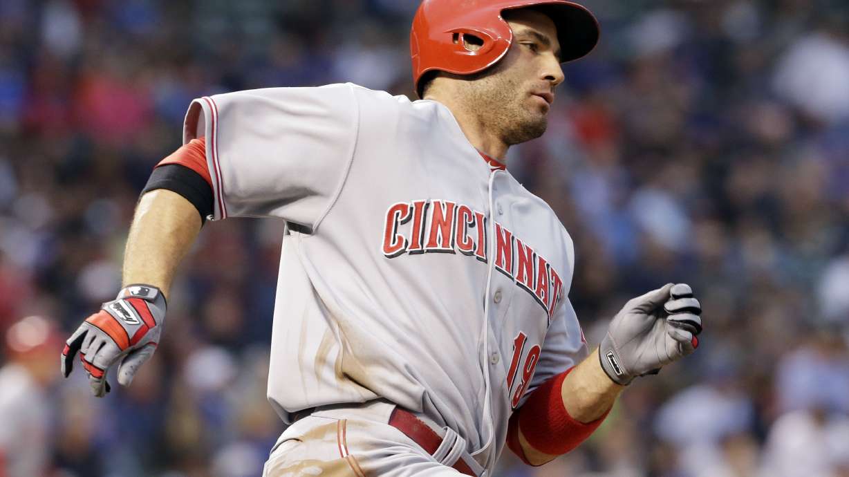 Cubs lose 4-1 to Latos, Reds