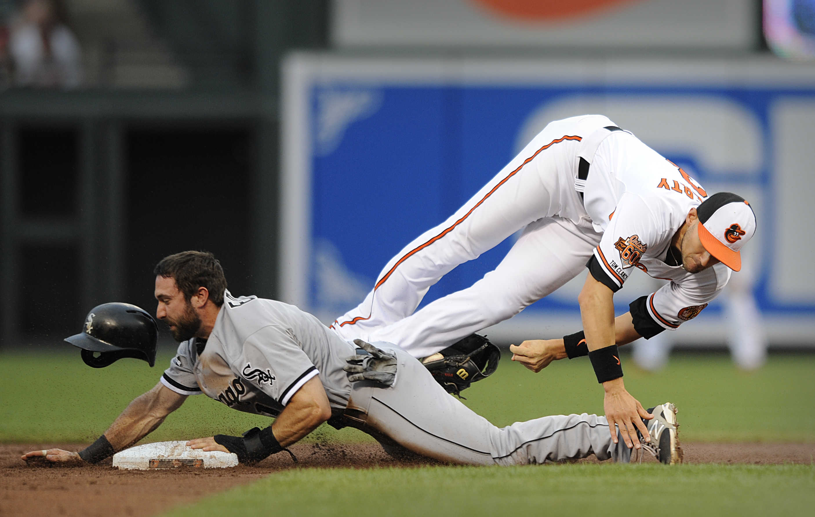 Orioles beat White Sox 5-4 in 12 innings