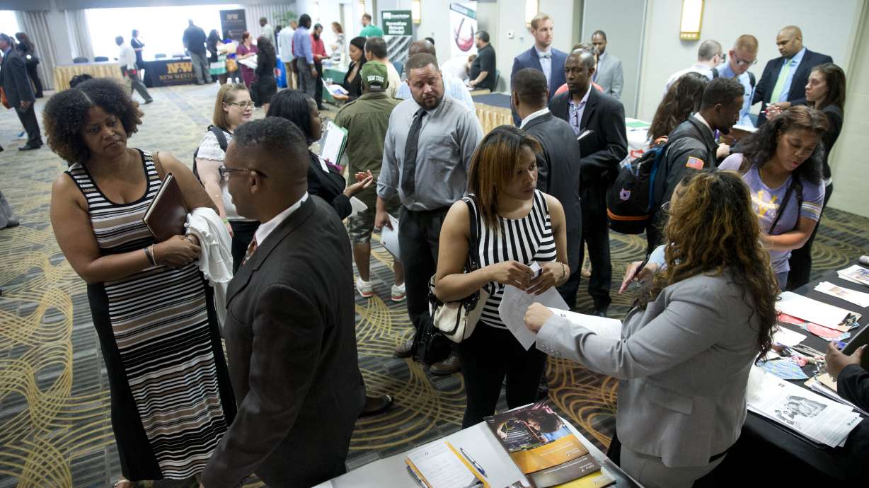Applications for US unemployment benefits dip