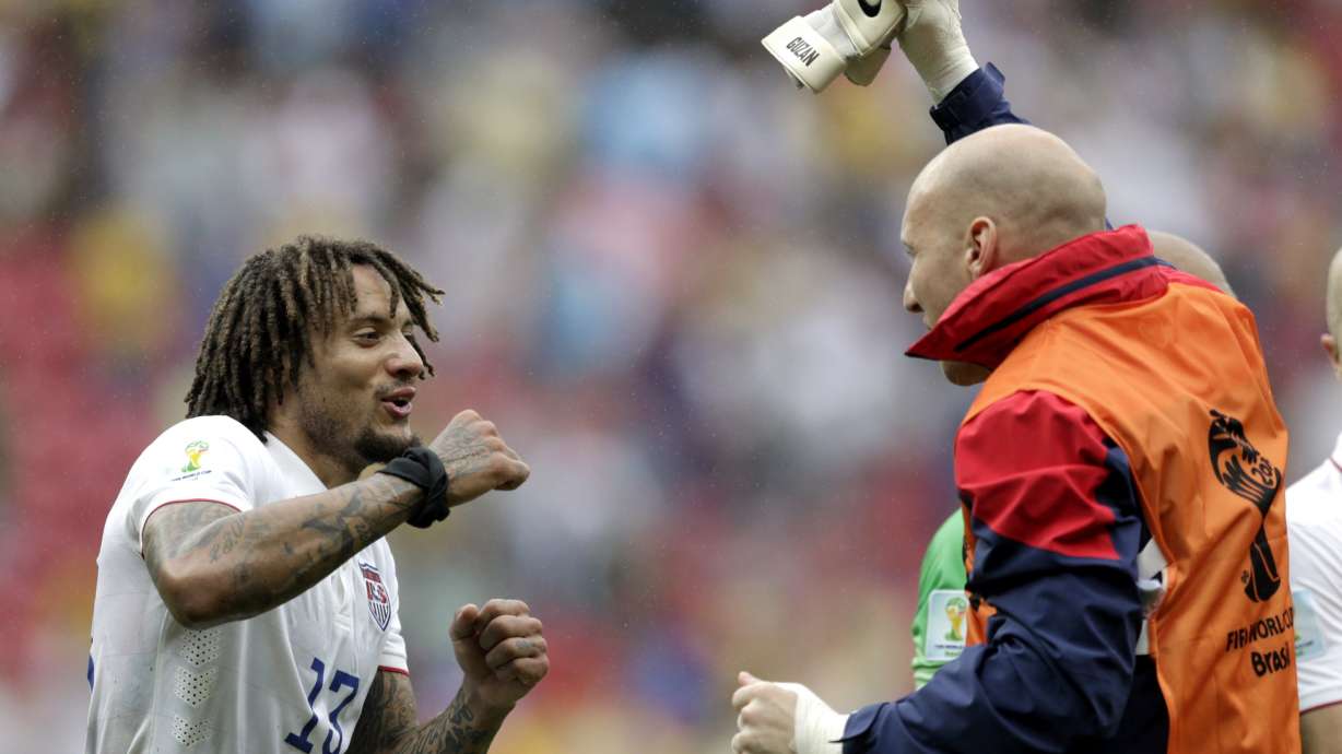 Jermaine Jones makes plays across field for US