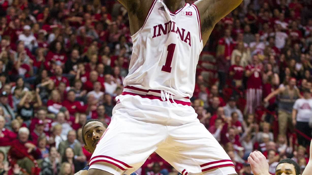 Hornets take PF Vonleh; get SG Hairston in trade