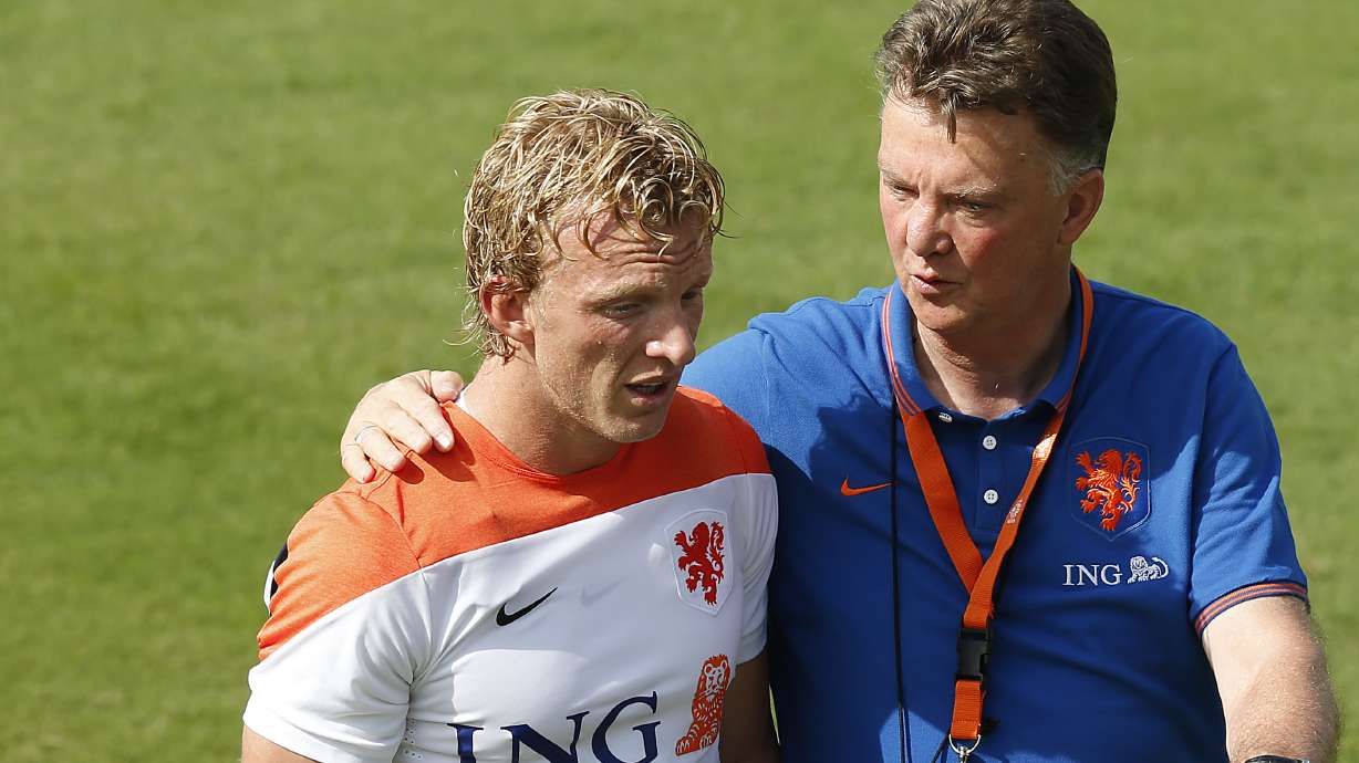 Top-scoring Dutch face stingy Mexico in World Cup