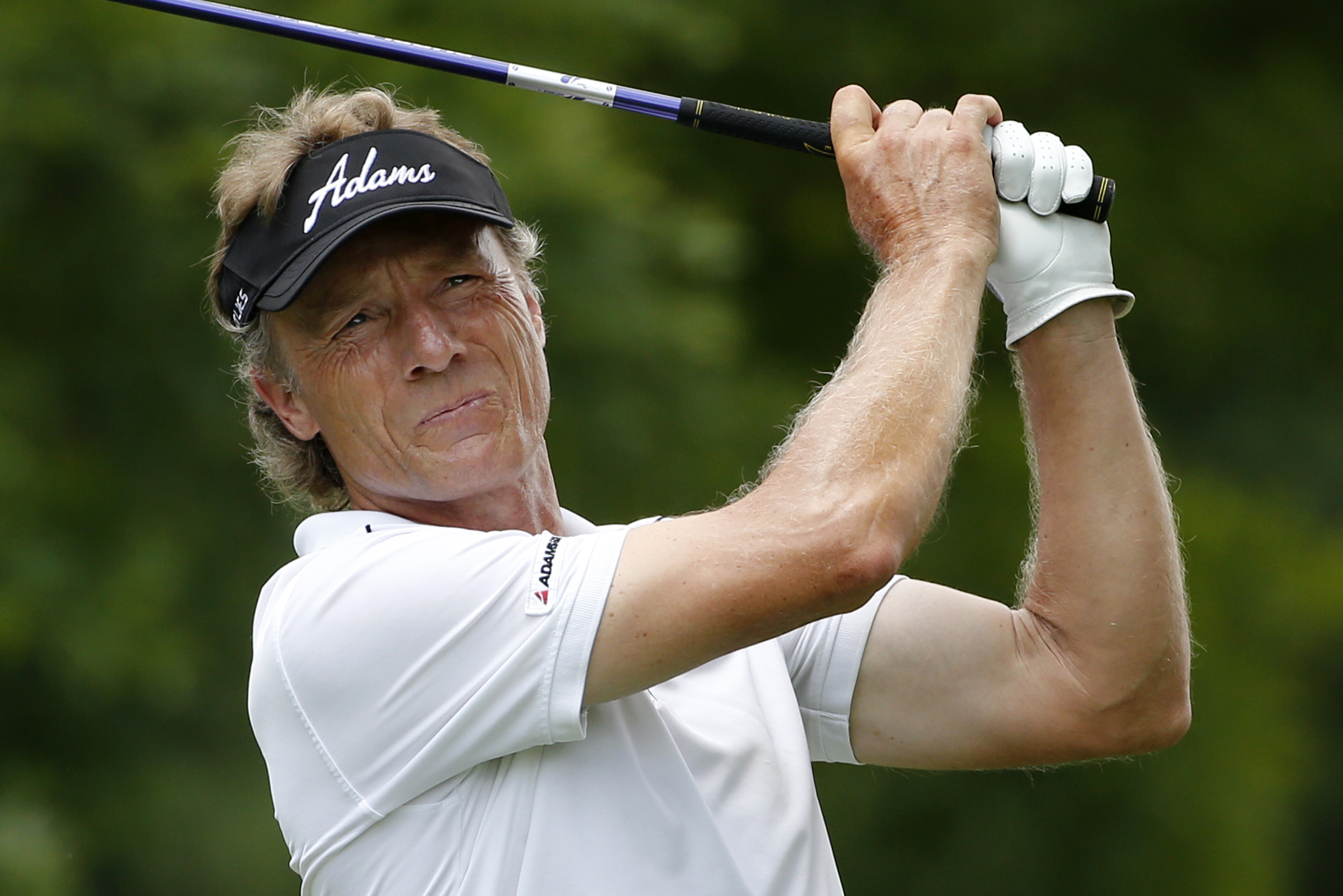 Langer takes lead at Senior Players