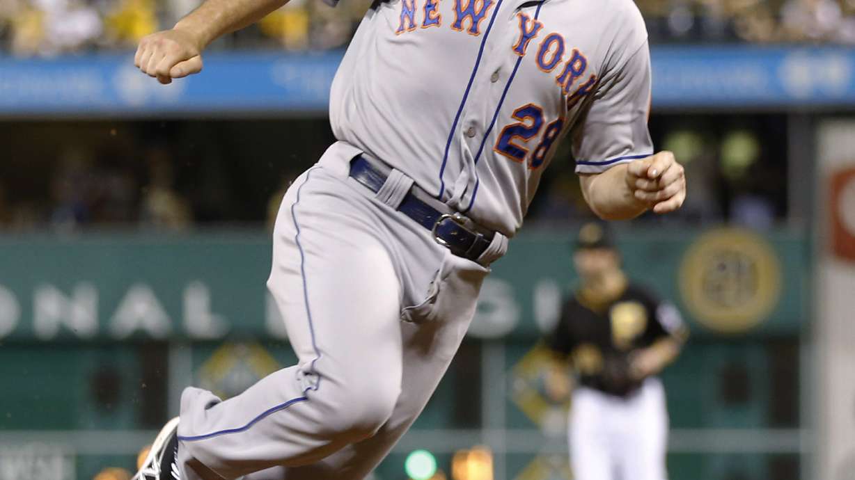 Mets 3B David Wright scratched with sore shoulder