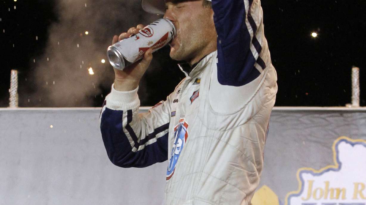 Harvick wins Nationwide Series race at Kentucky