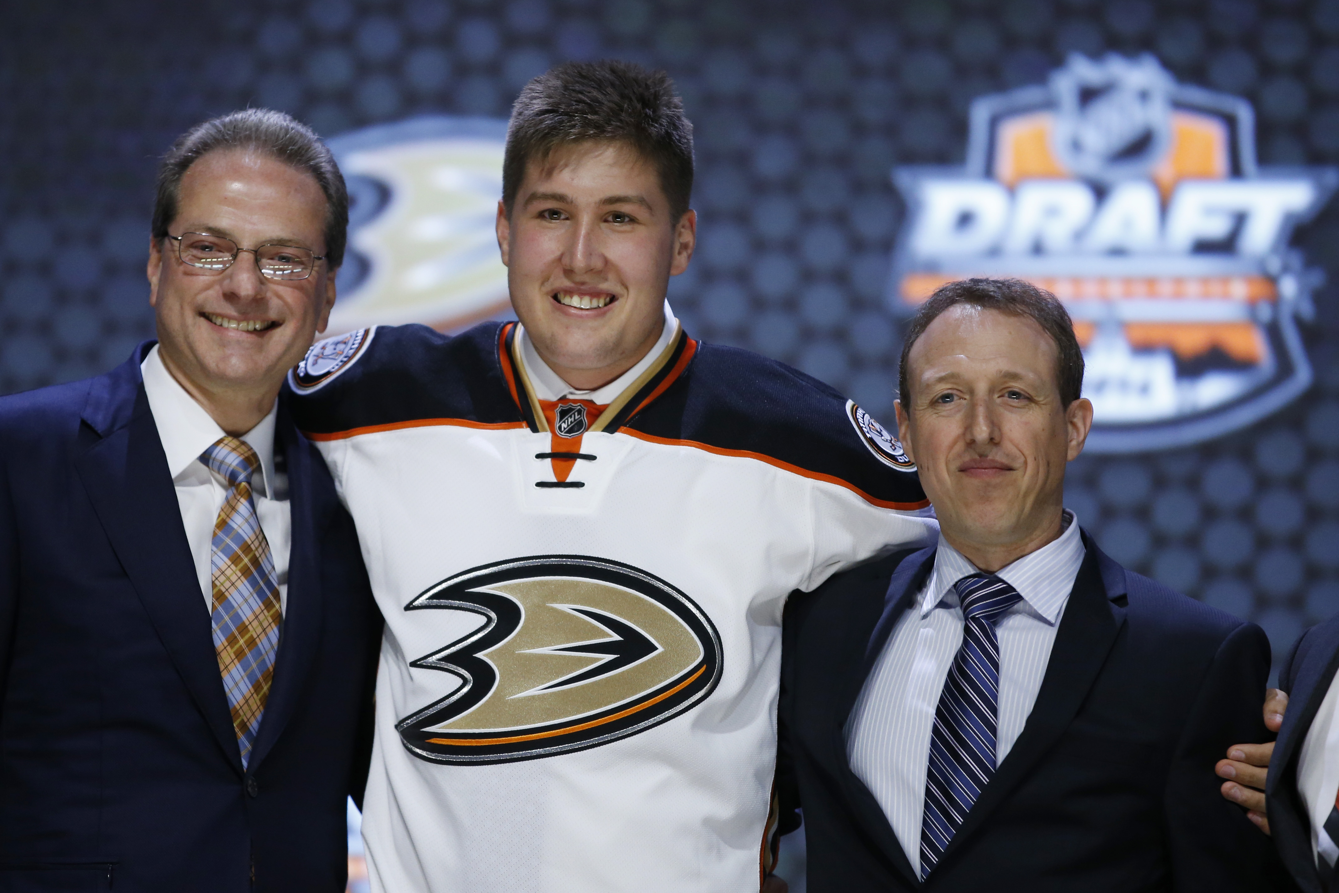 Ducks land Nick Ritchie with 10th pick in draft
