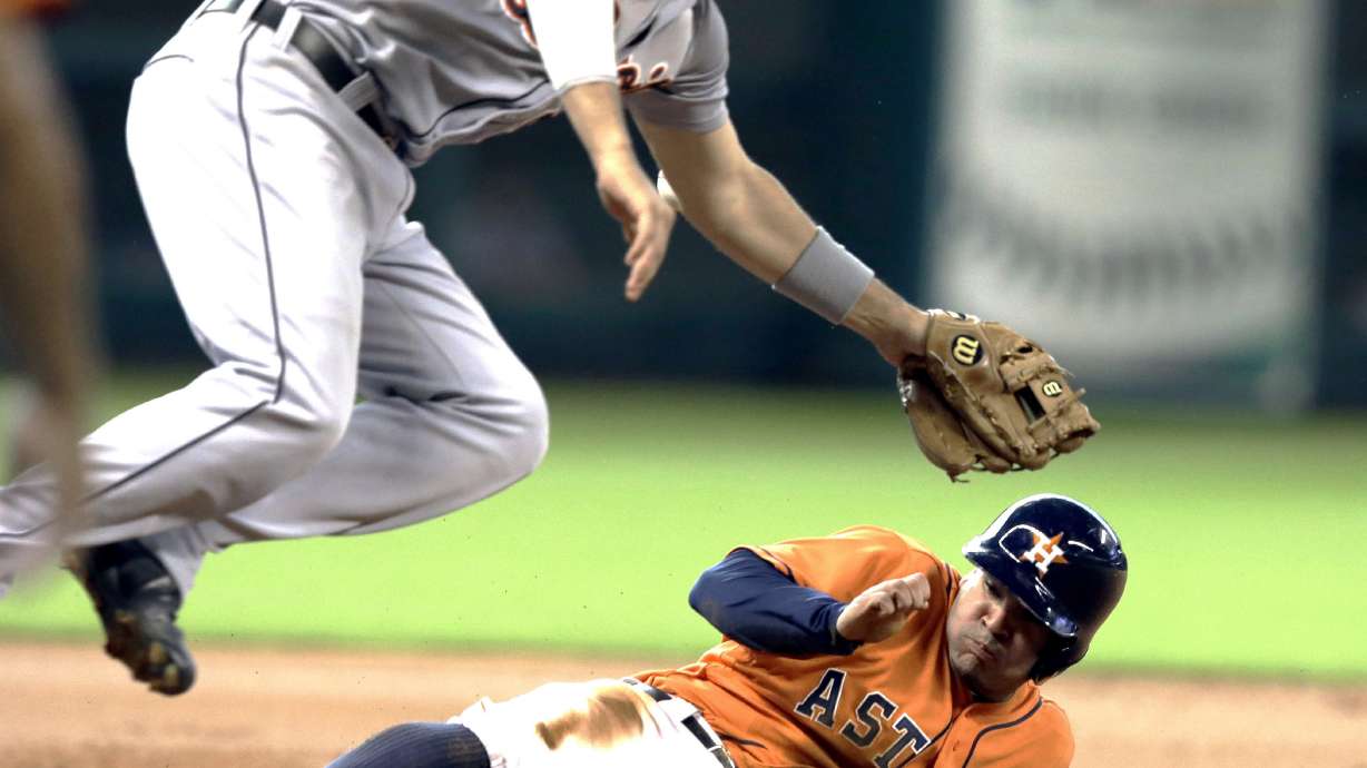 Castro's HR in 11th leads Astros over Tigers 4-3