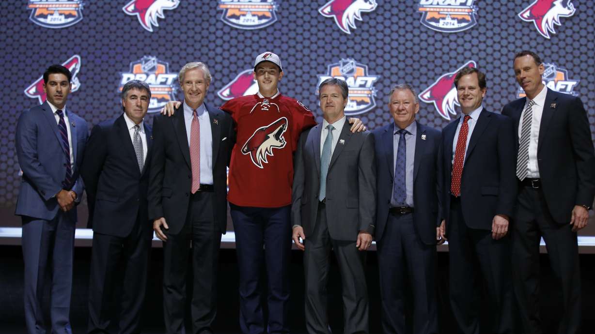 Philly boo birds direct their venom at Bettman