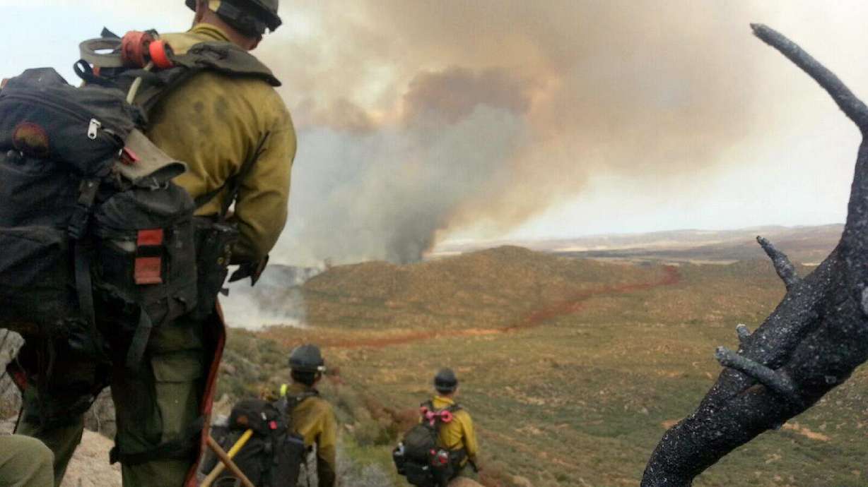 Deaths of 19 firefighters prompt few changes