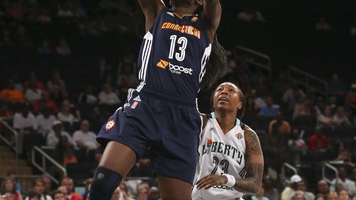 Charles and Pondexter help Liberty hold off Sun