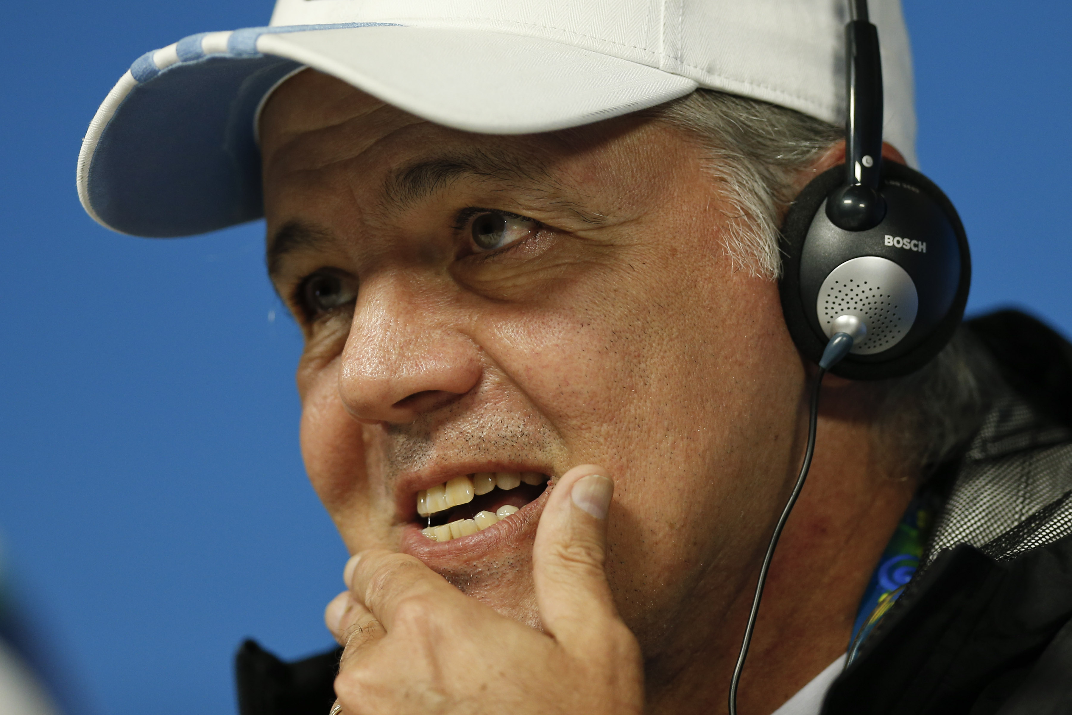 BRAZIL BEAT: Waffle House vs Belgian waffles