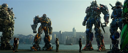 "Transformers: age of extinction" debuta con 100M