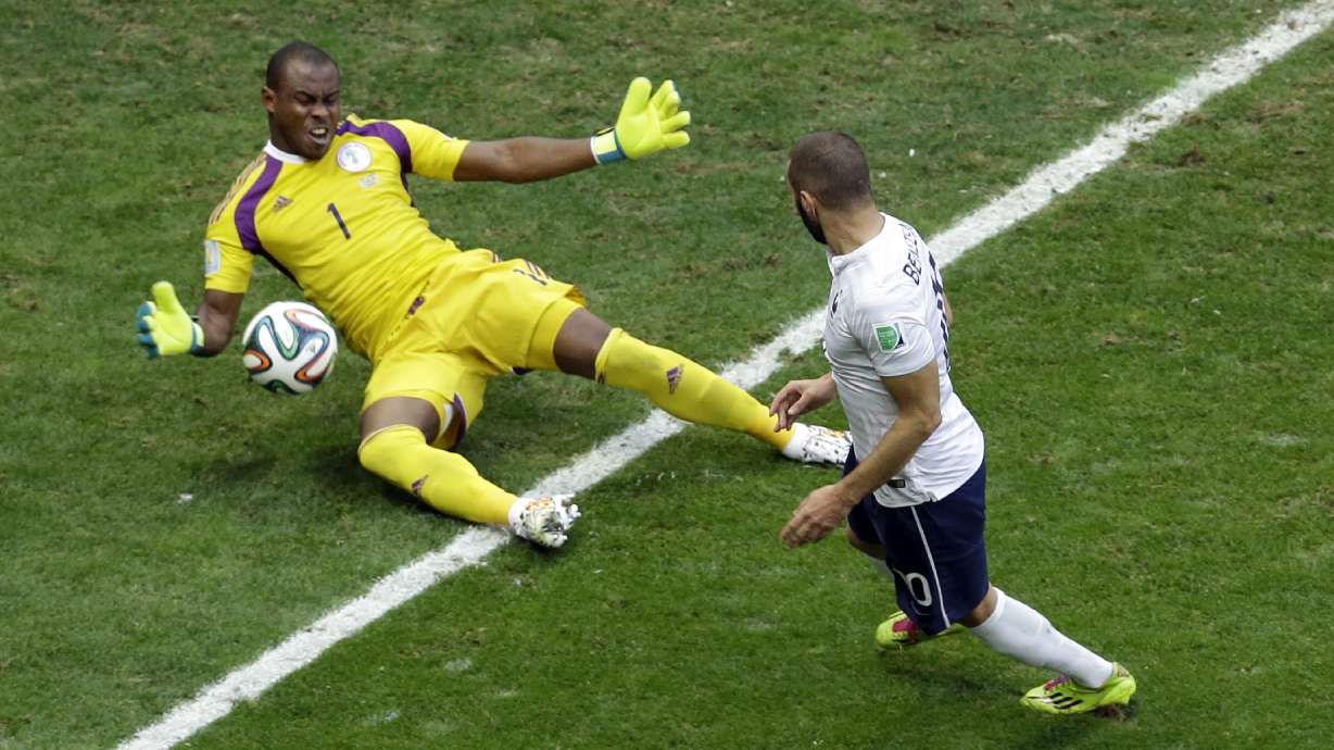 Enyeama ruins his World Cup with error vs France