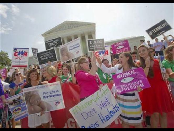 Corte: Los derechos religiosos triunfan sobre las reglas de los anticonceptivos en los seguros de salud