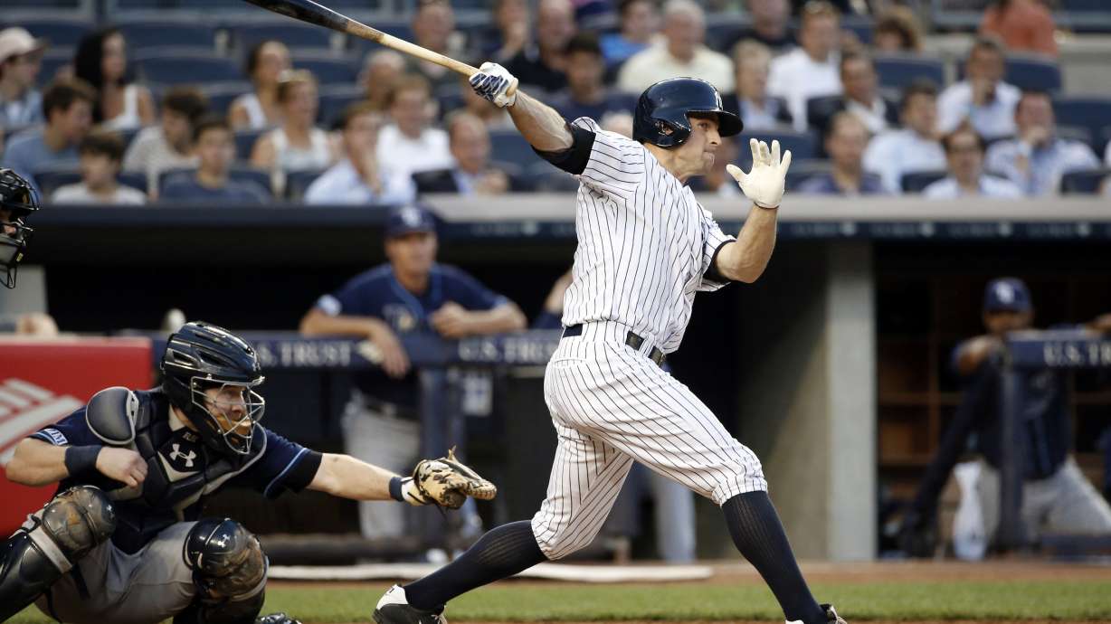 Rays blow lead, beat Yankees 4-3 in 12 innings