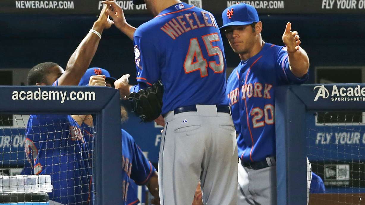 Mets' miscues in 8th help Braves rally for 5-3 win