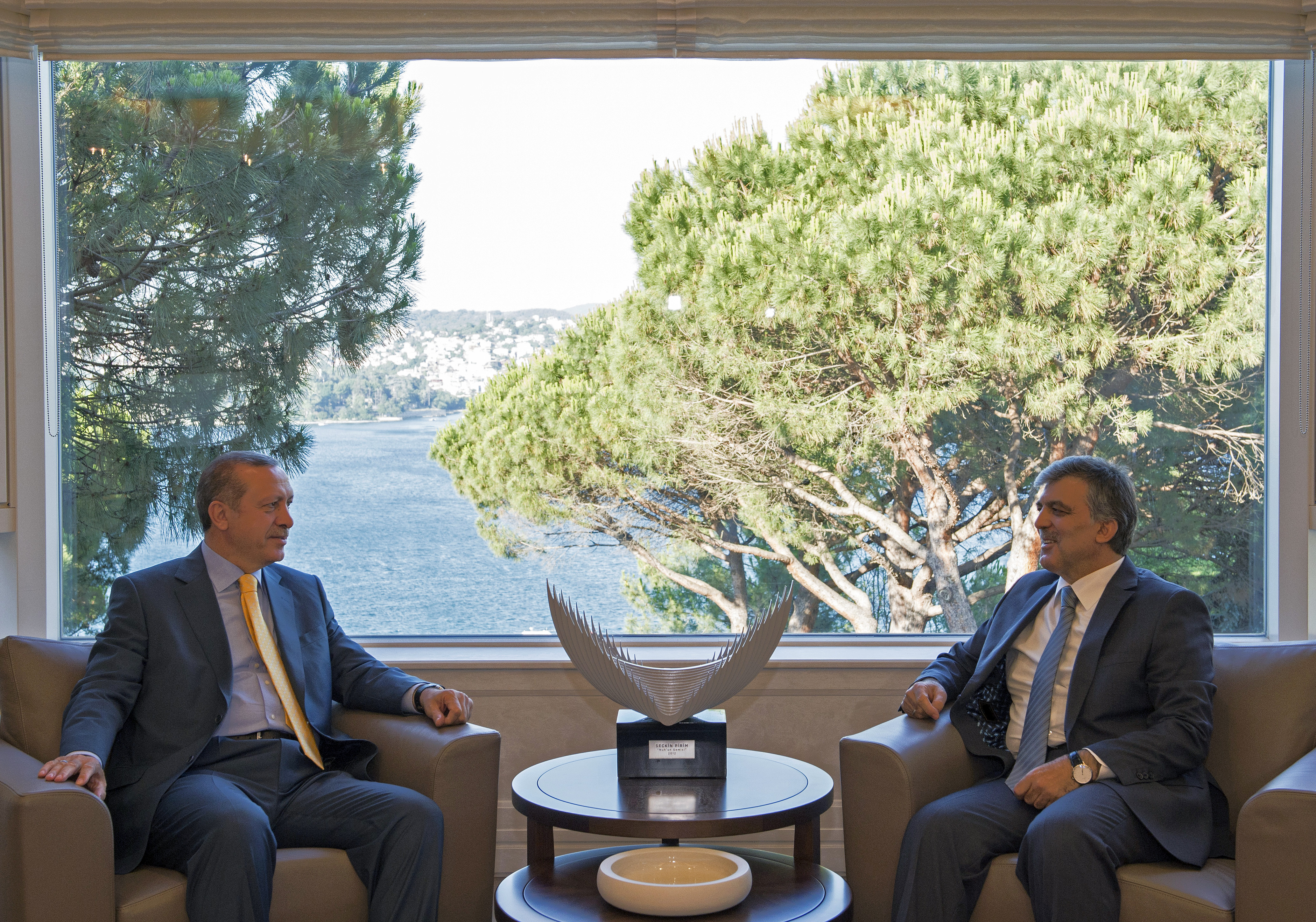 Turkish PM Erdogan seeks a move to the presidency