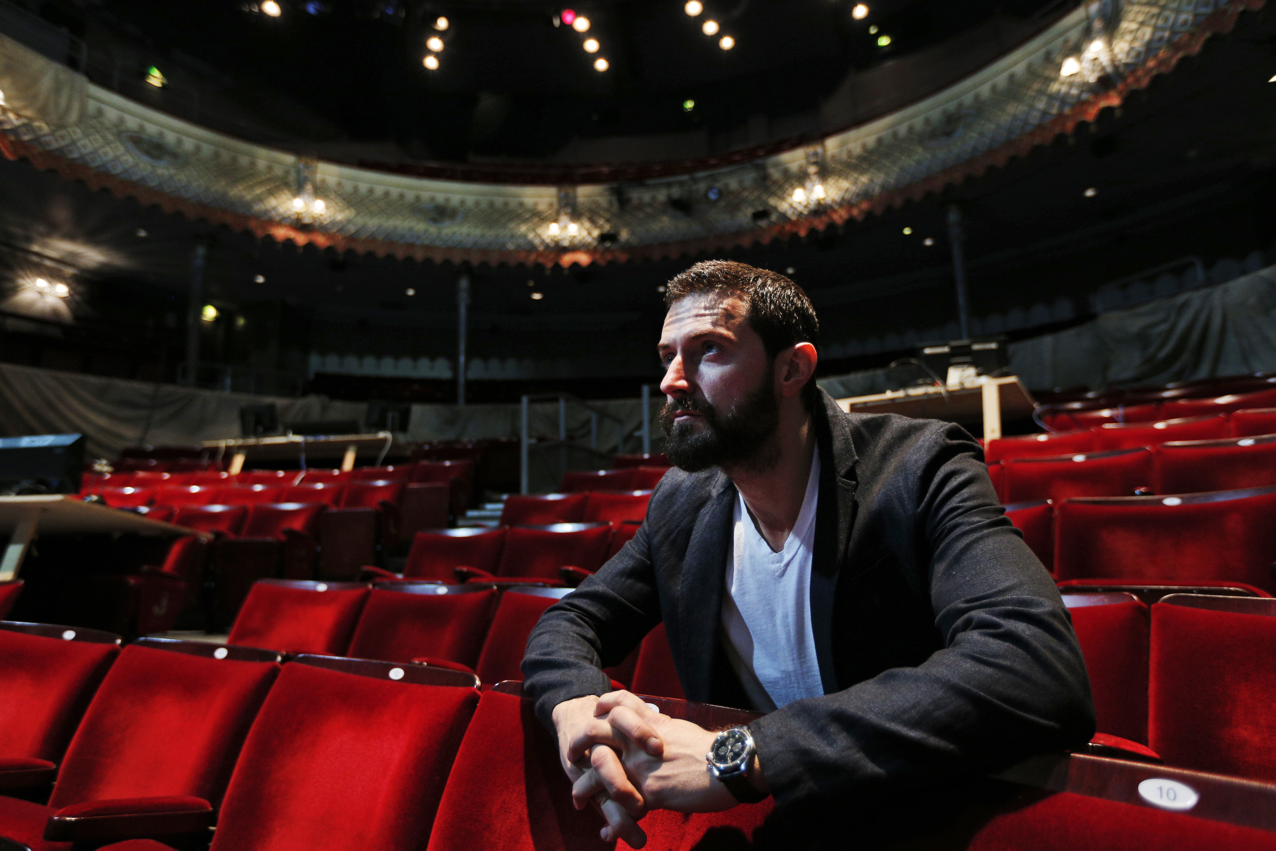 Richard Armitage goes from 'Hobbit' to 'Crucible'