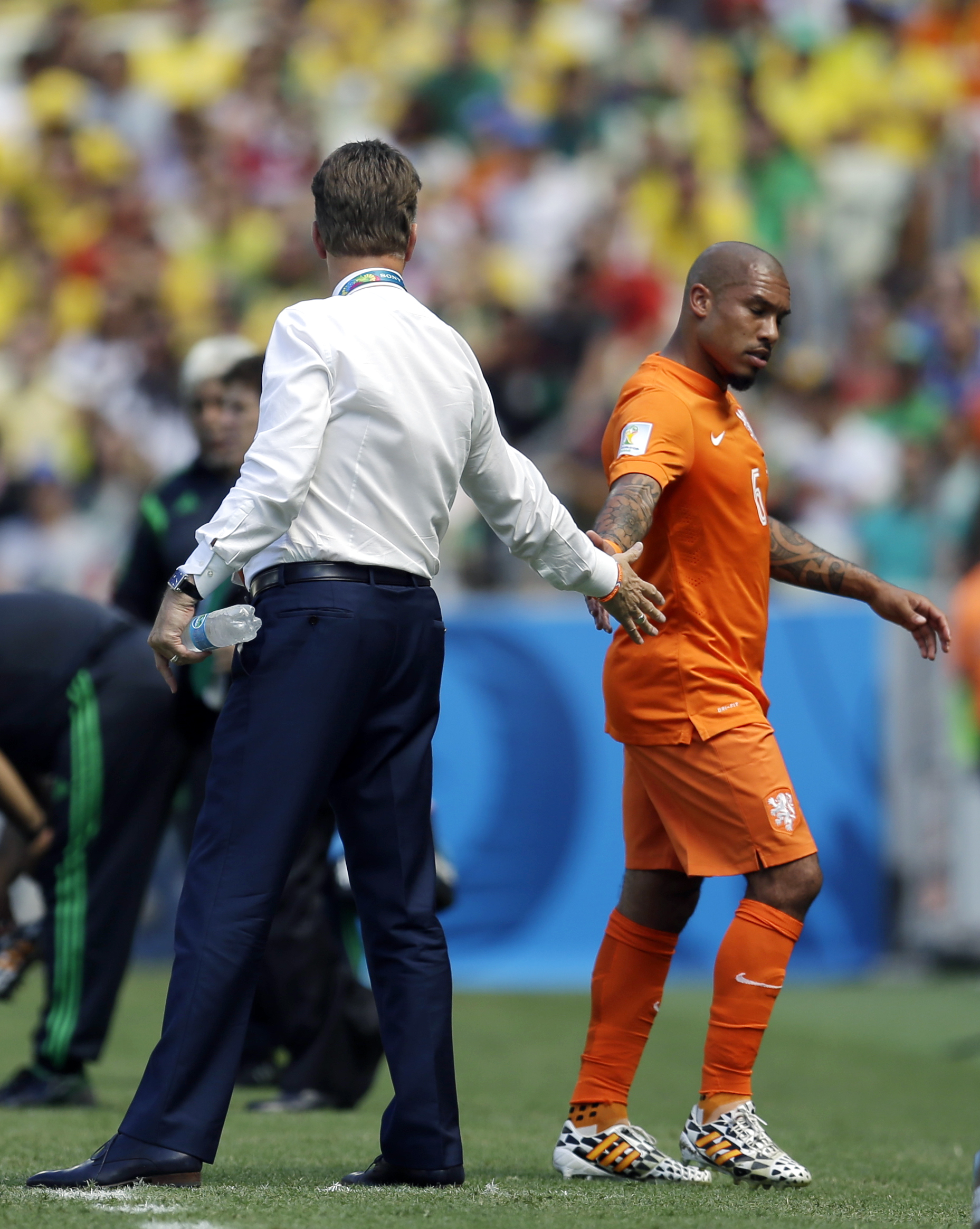 Groin tear likely ends Nigel de Jong's World Cup