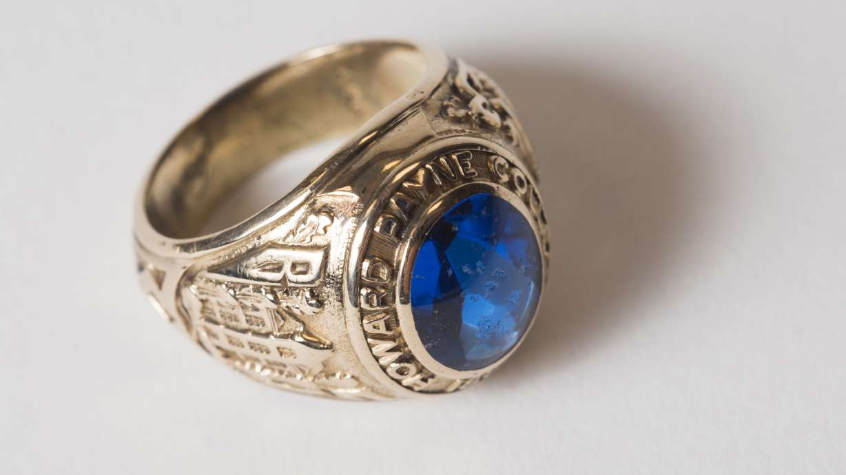 Lost for 60 years, ring turns up in dry Texas lake