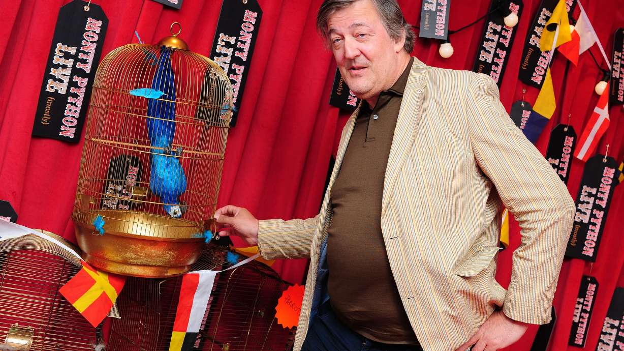 Dead parrots and lumberjacks please Python fans