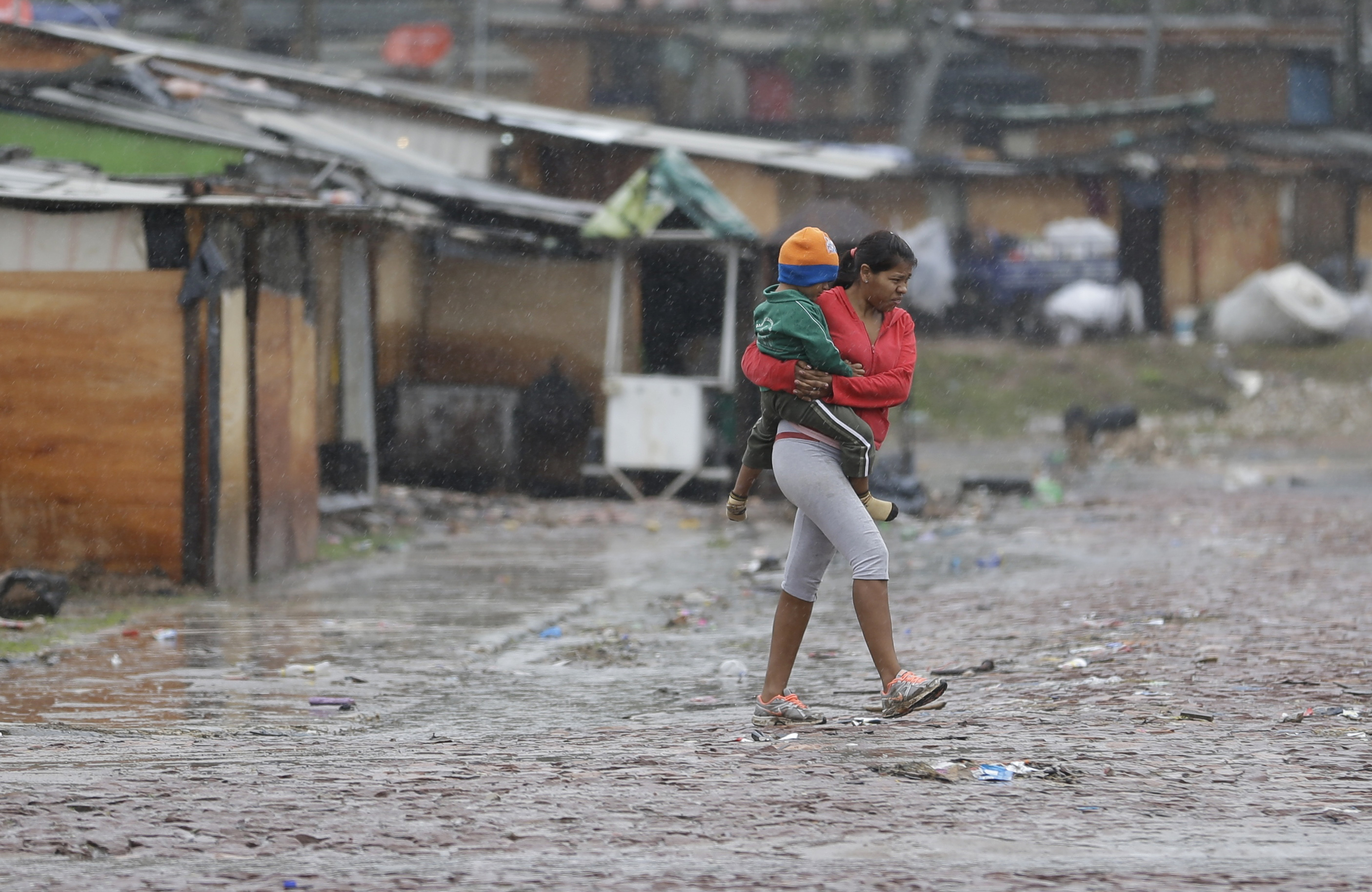 Paraguay's capital issues alert over floods