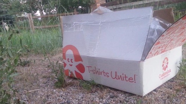 Ogden Valley residents are complaining about trash left over from the 
Ragnar Relay Wasatch Back race. A race official rode along the route to 
inspect the trash and has said race staff are taking the complaints 
seriously.