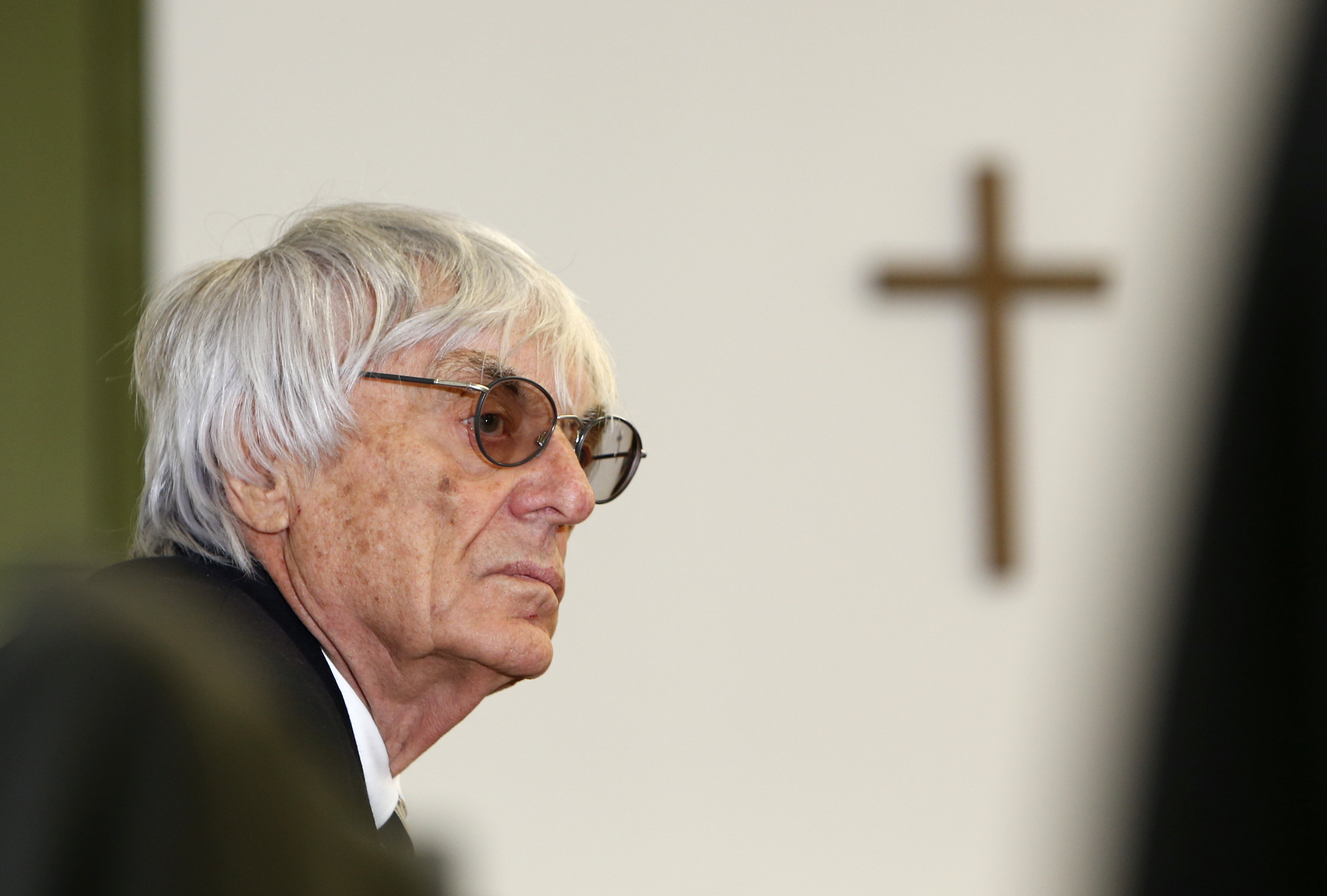 Report: Ecclestone mulls F1 commercial takeover