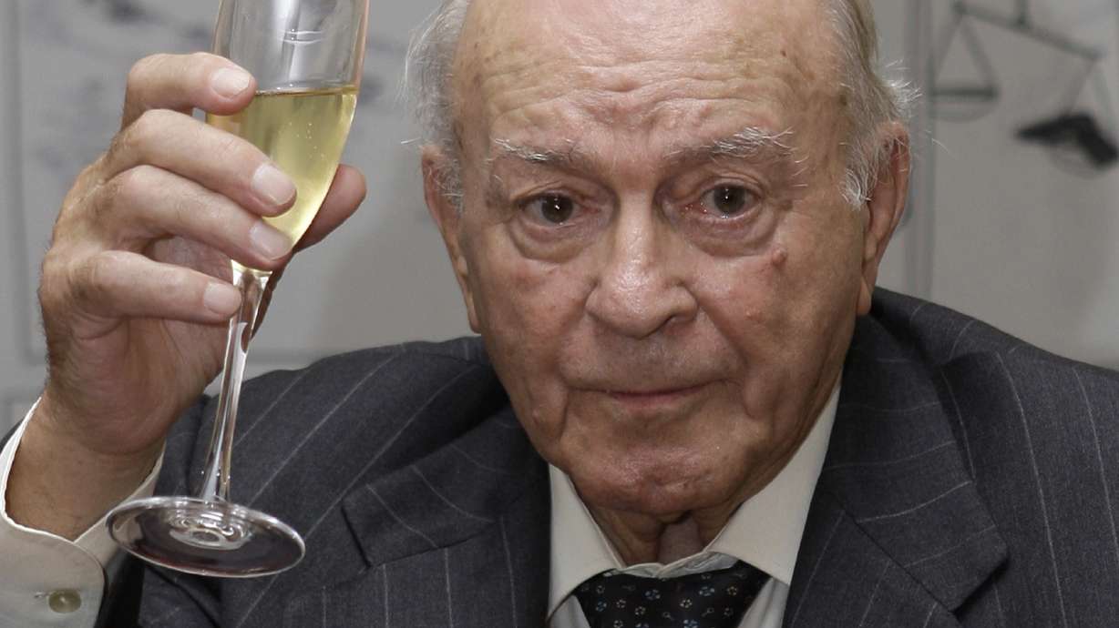 Di Stefano 'grave but stable' after heart failure