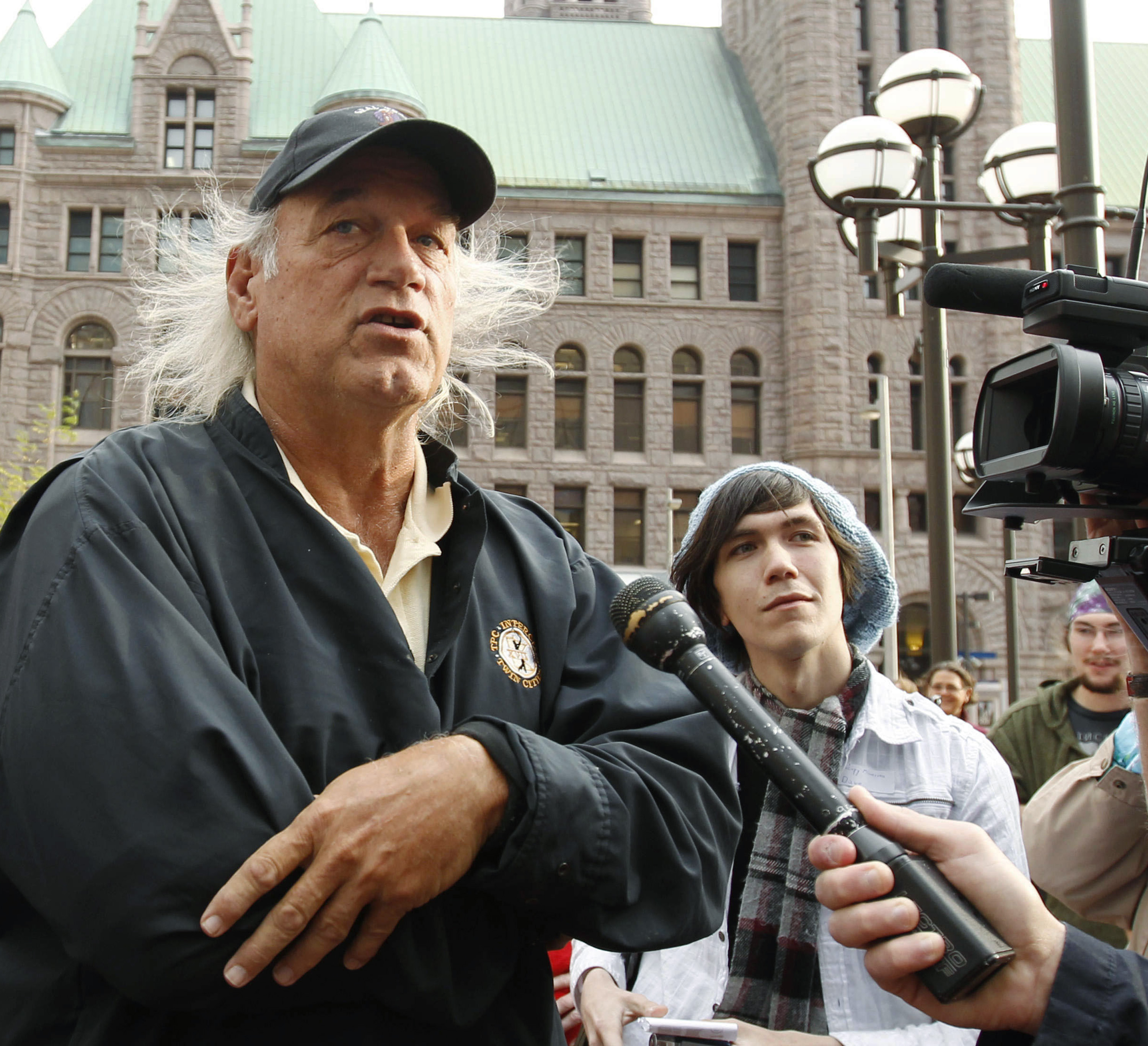 Ventura must show sniper disregarded truth in book