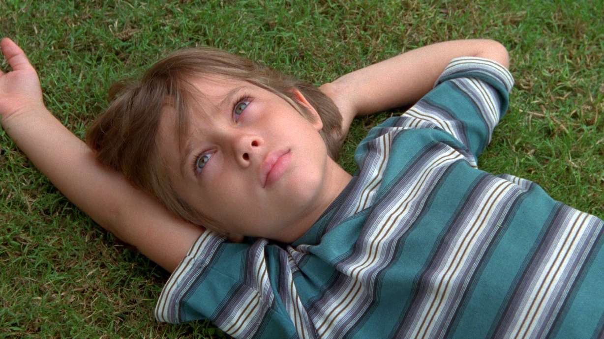 Review: 'Boyhood' _ simple story, stunningly told