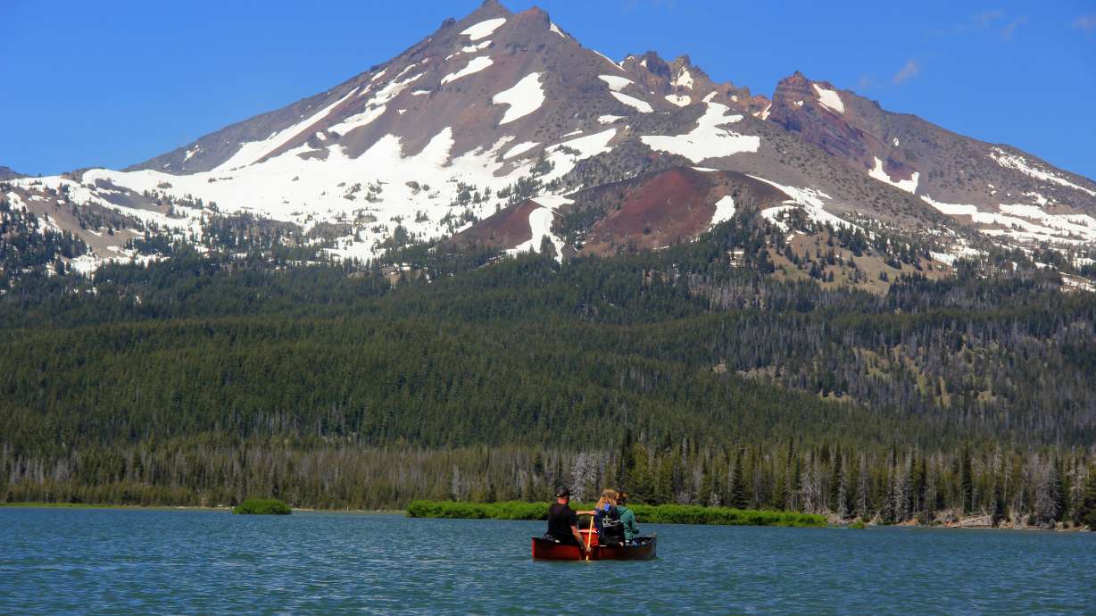 Oregon's Sparks Lake has more than good looks