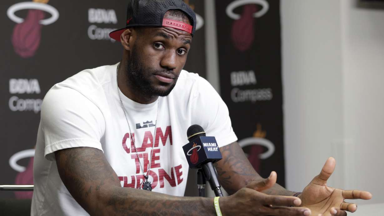 AP Sources: Riley, LeBron meet, no decision yet