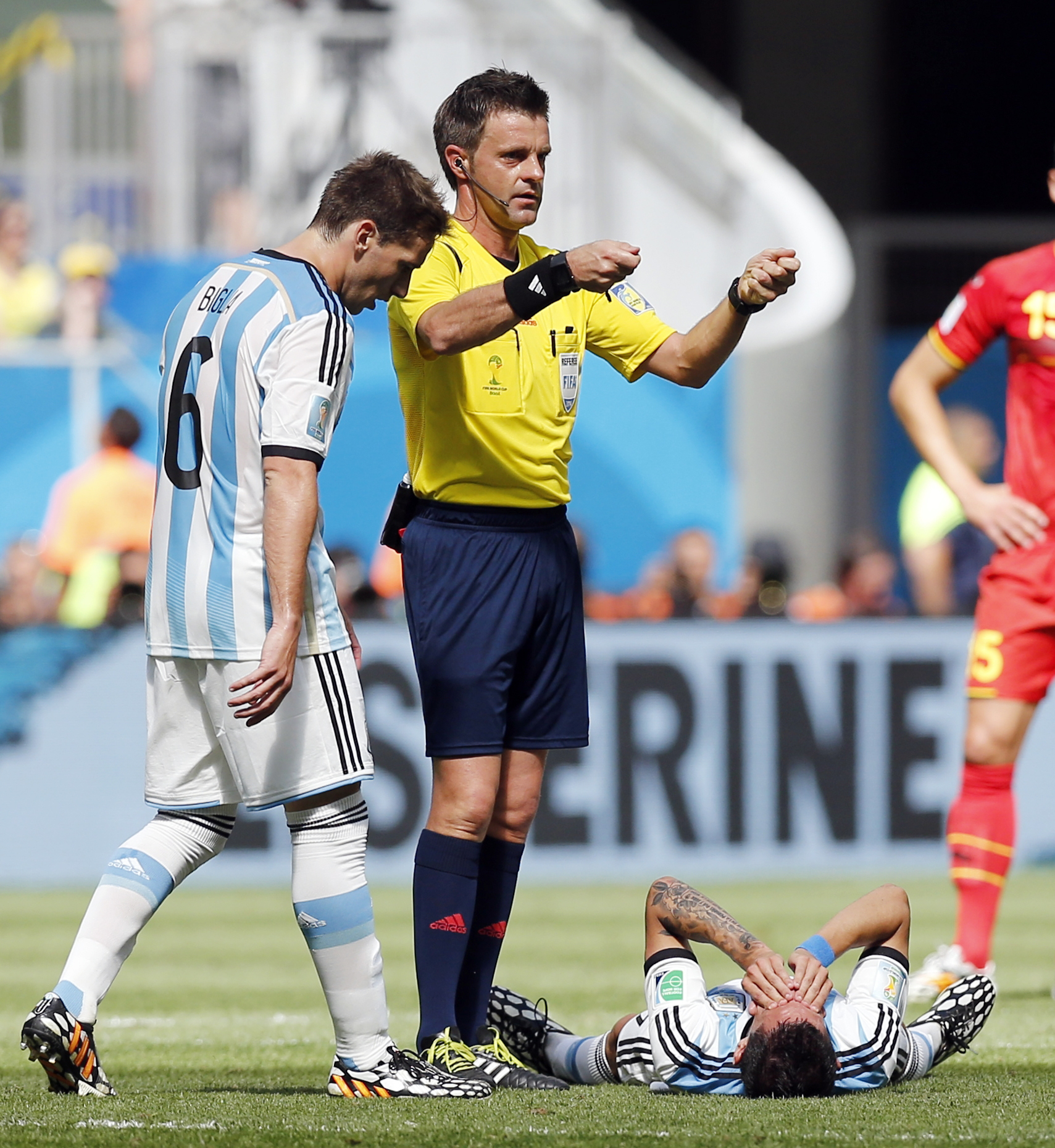 Italian official Rizzoli to ref World Cup final