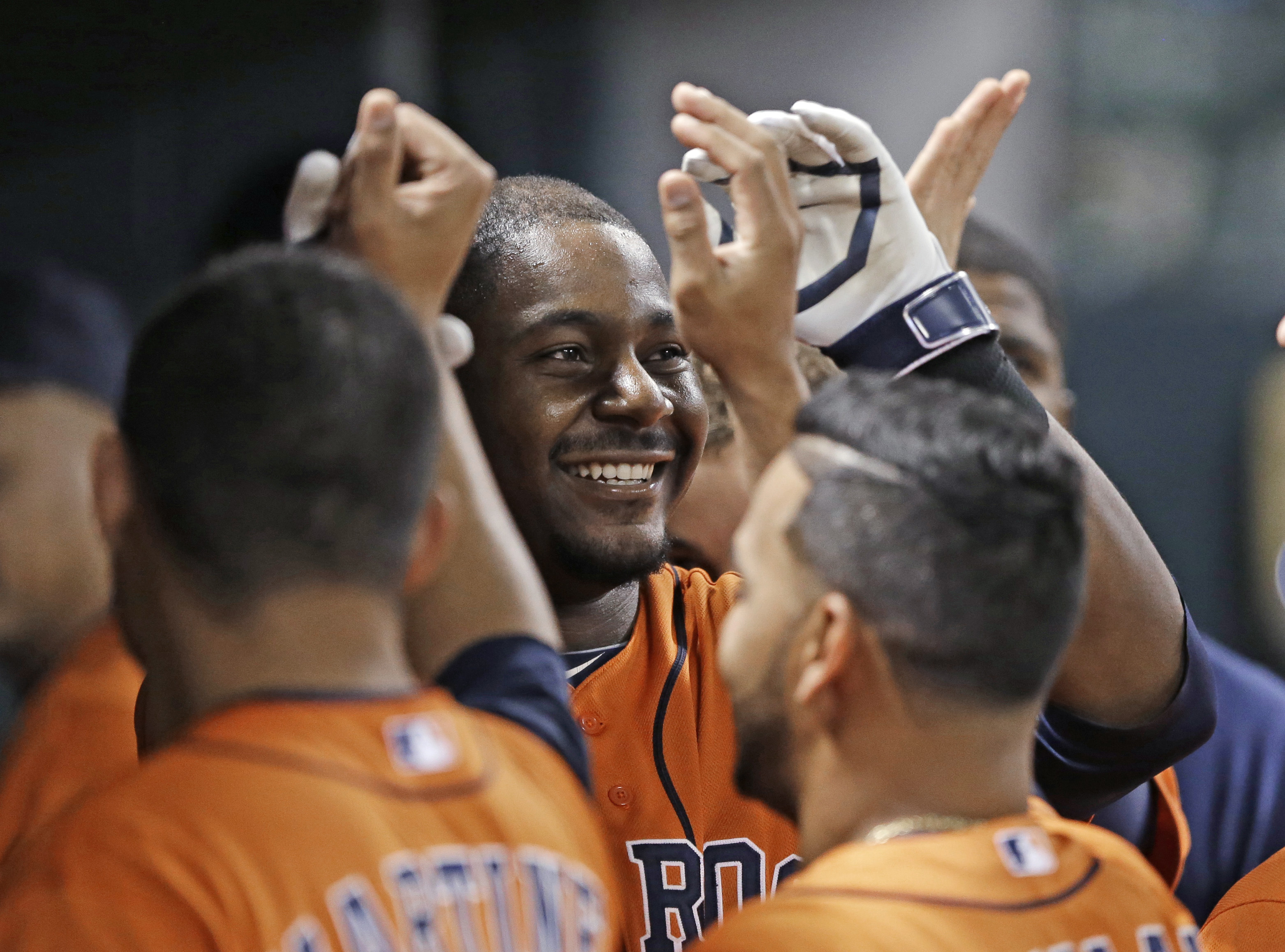 Vazquez has 3 RBIs to help Red Sox over Astros 8-3