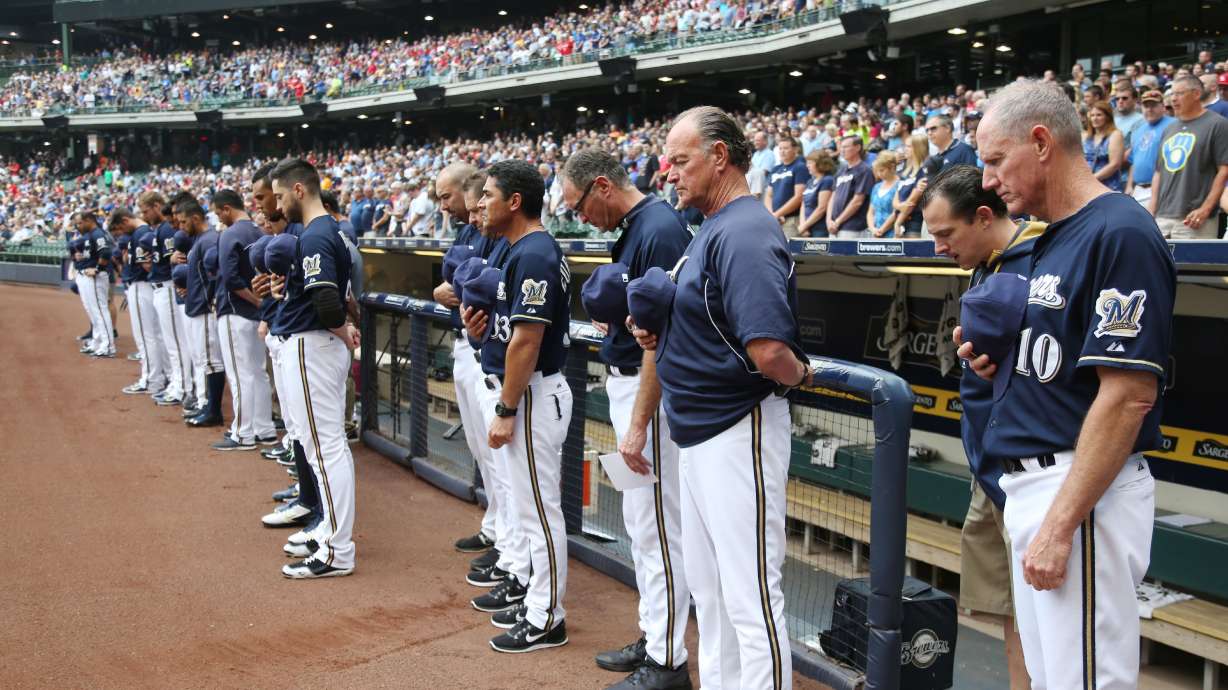 Segura out after son's death, Brewers fall to StL