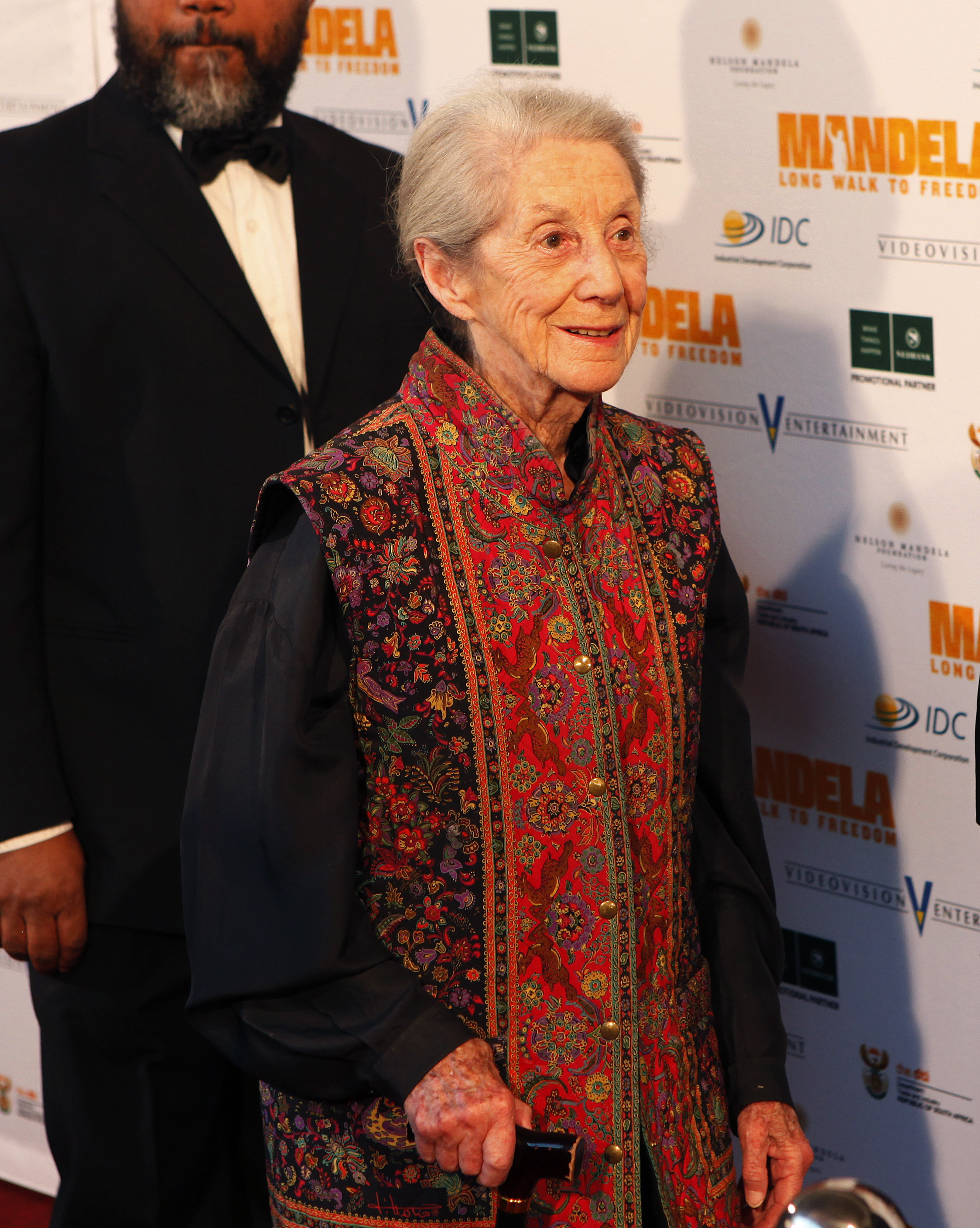 Nadine Gordimer, Nobel laureate, activist, dies