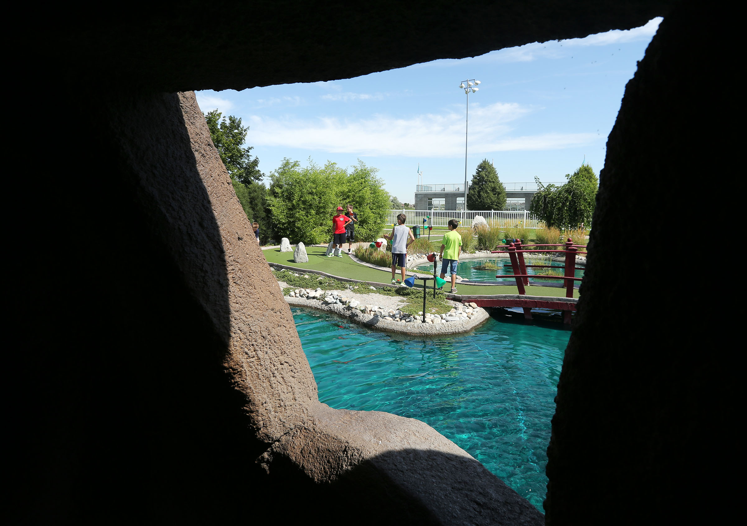 Audit shows Mulligans is profitable, group says